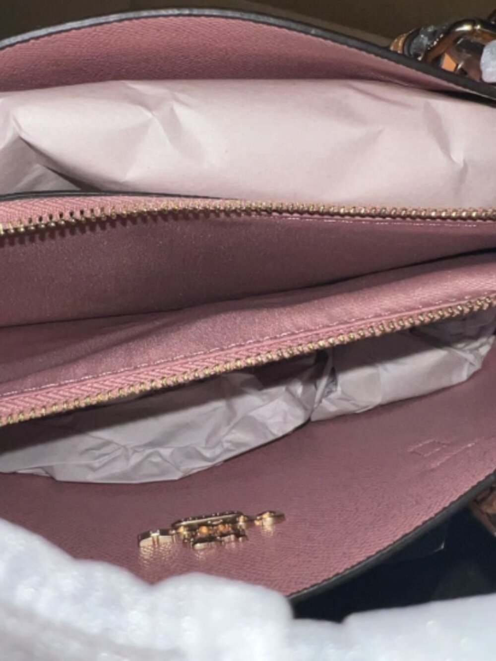 Coach powder pink CER24 - Picture 4 of 6